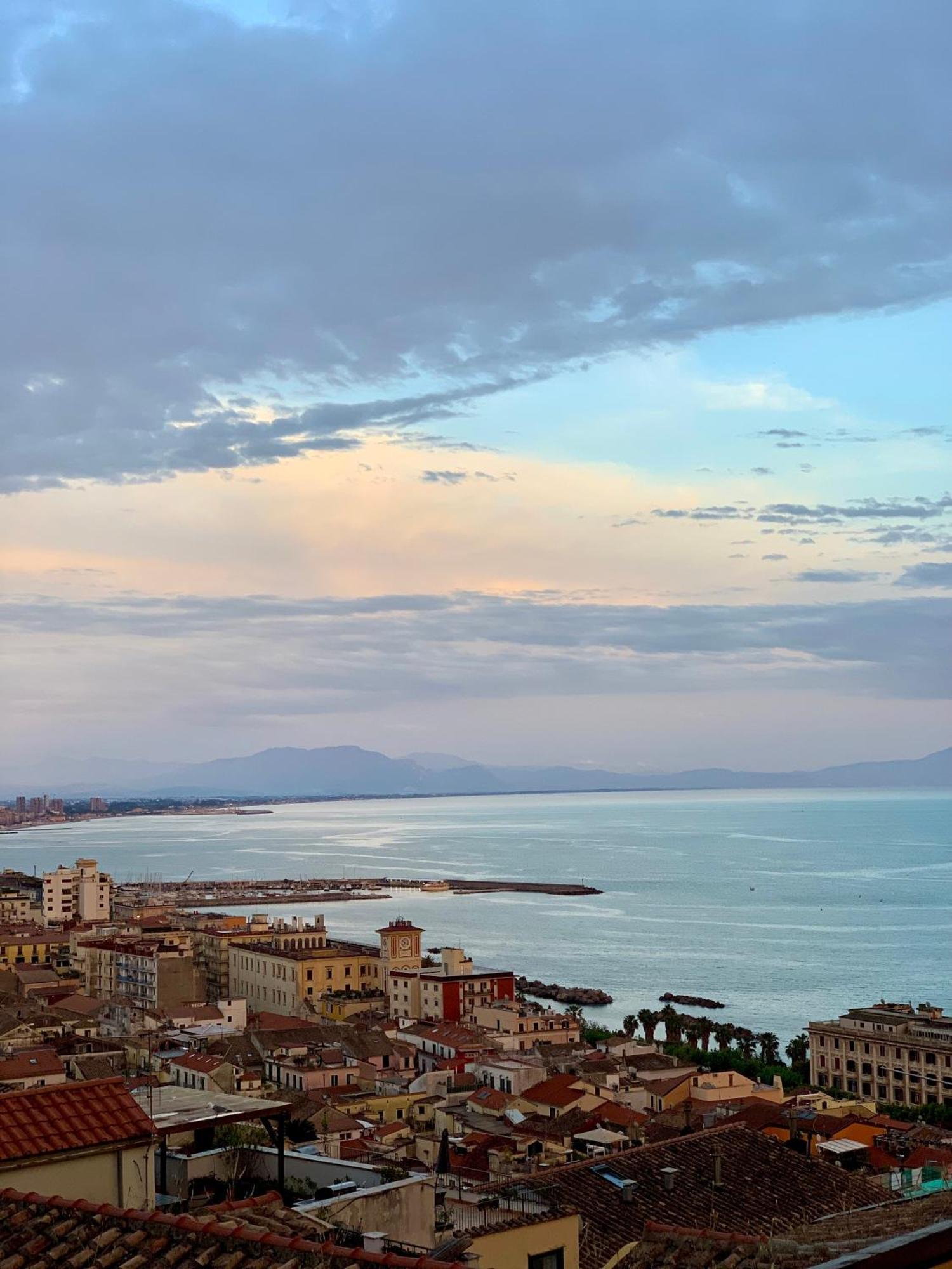 Residenza D'Artista Al Conservatorio Salerno Kültér fotó