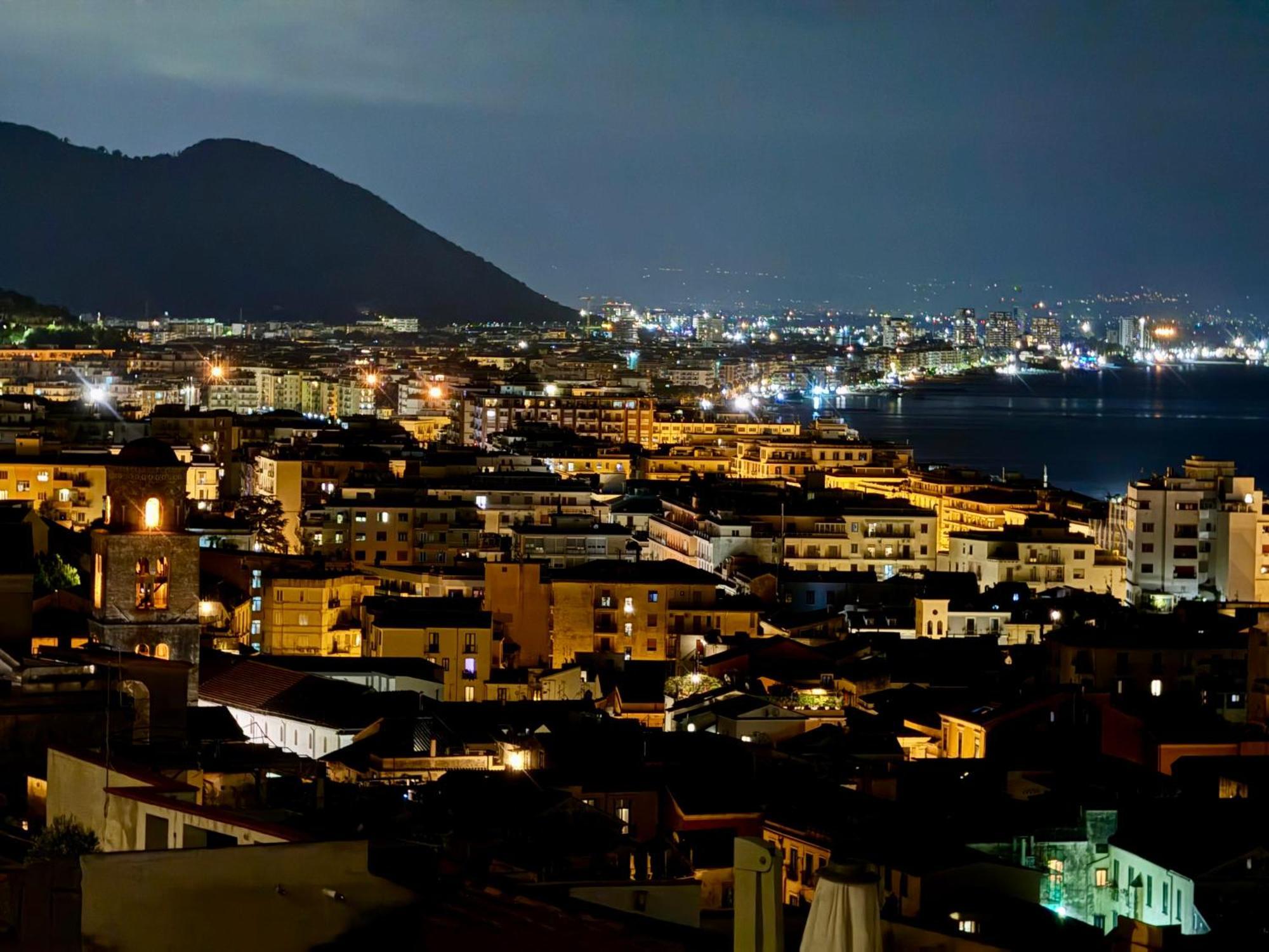 Residenza D'Artista Al Conservatorio Salerno Kültér fotó
